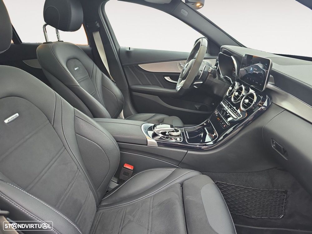 Mercedes-Benz C 63 AMG S - 15