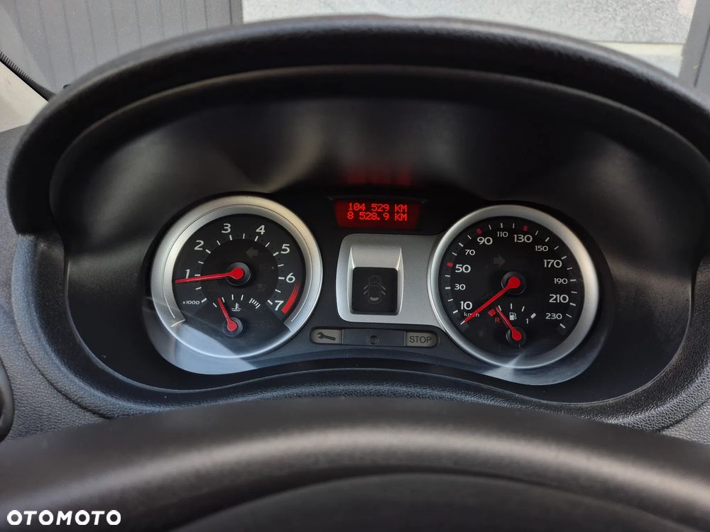 Renault Clio 1.2 16V Tech Run - 7