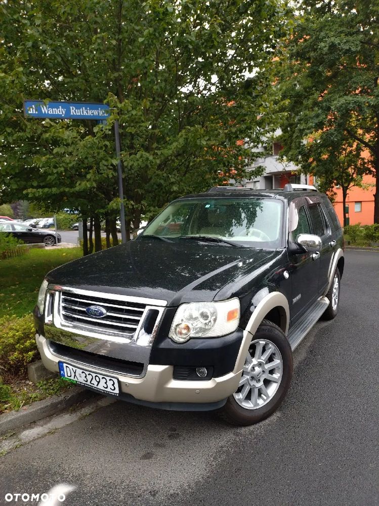 Ford Explorer 4.6 4WD - 1