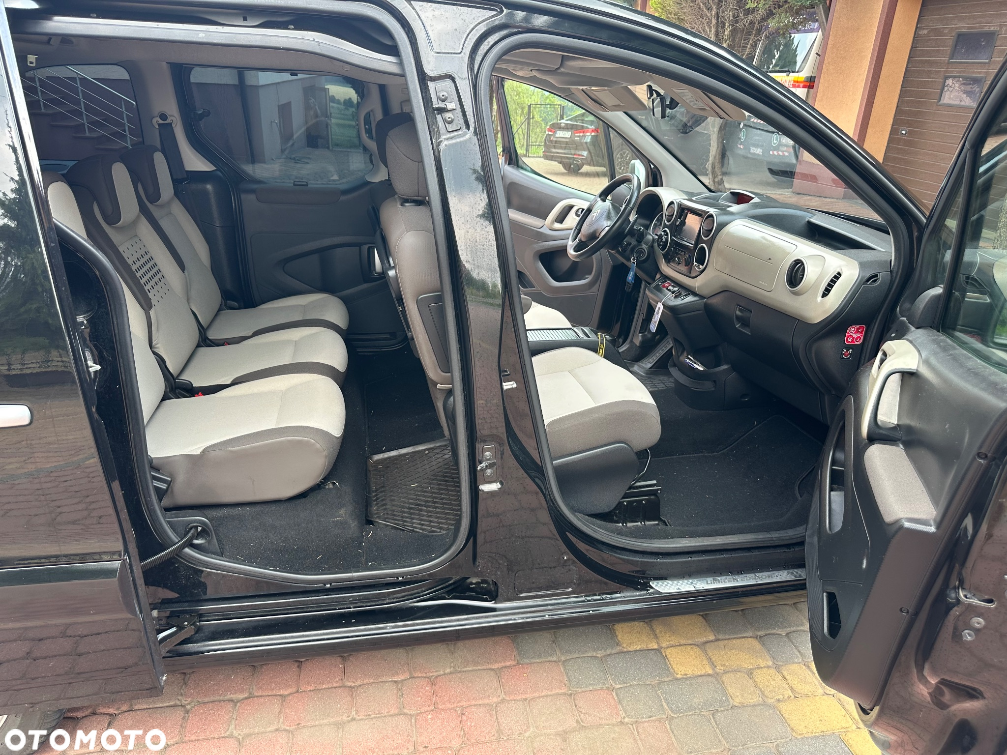 Citroën Berlingo Multispace e-HDi 90 FAP EGS6 Start Stop Selection - 16