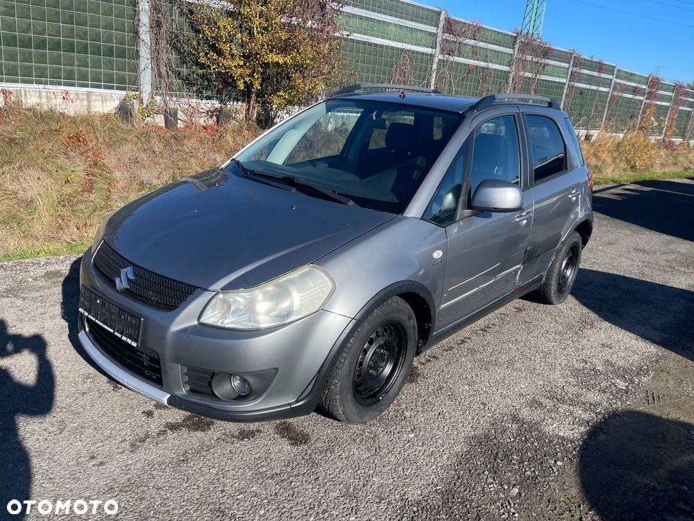 Suzuki SX4 1.9 DDiS DPF 4x4 Club - 1