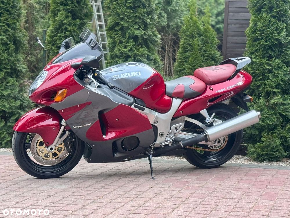Suzuki GSX - 6