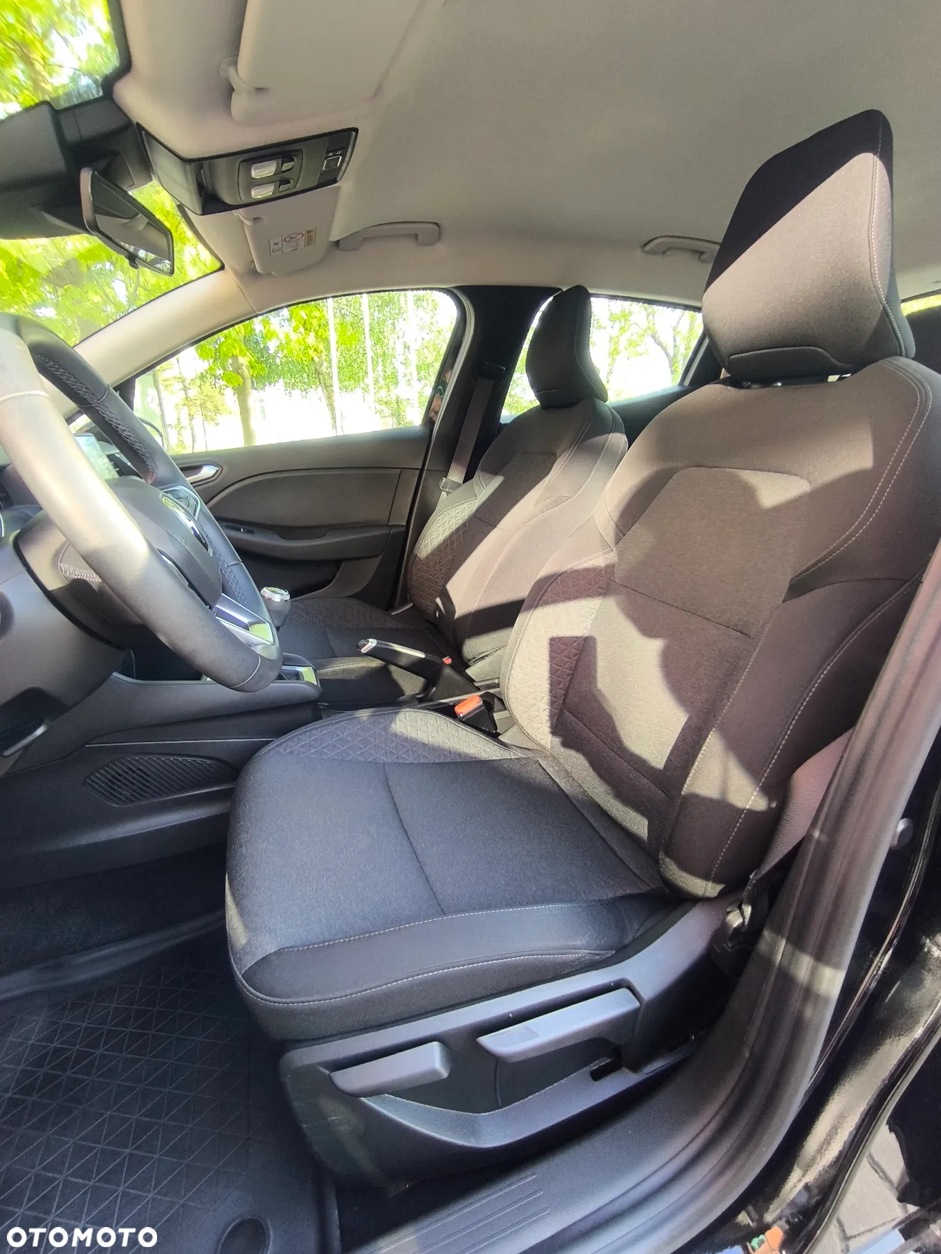 Renault Clio 1.0 TCe Zen - 16