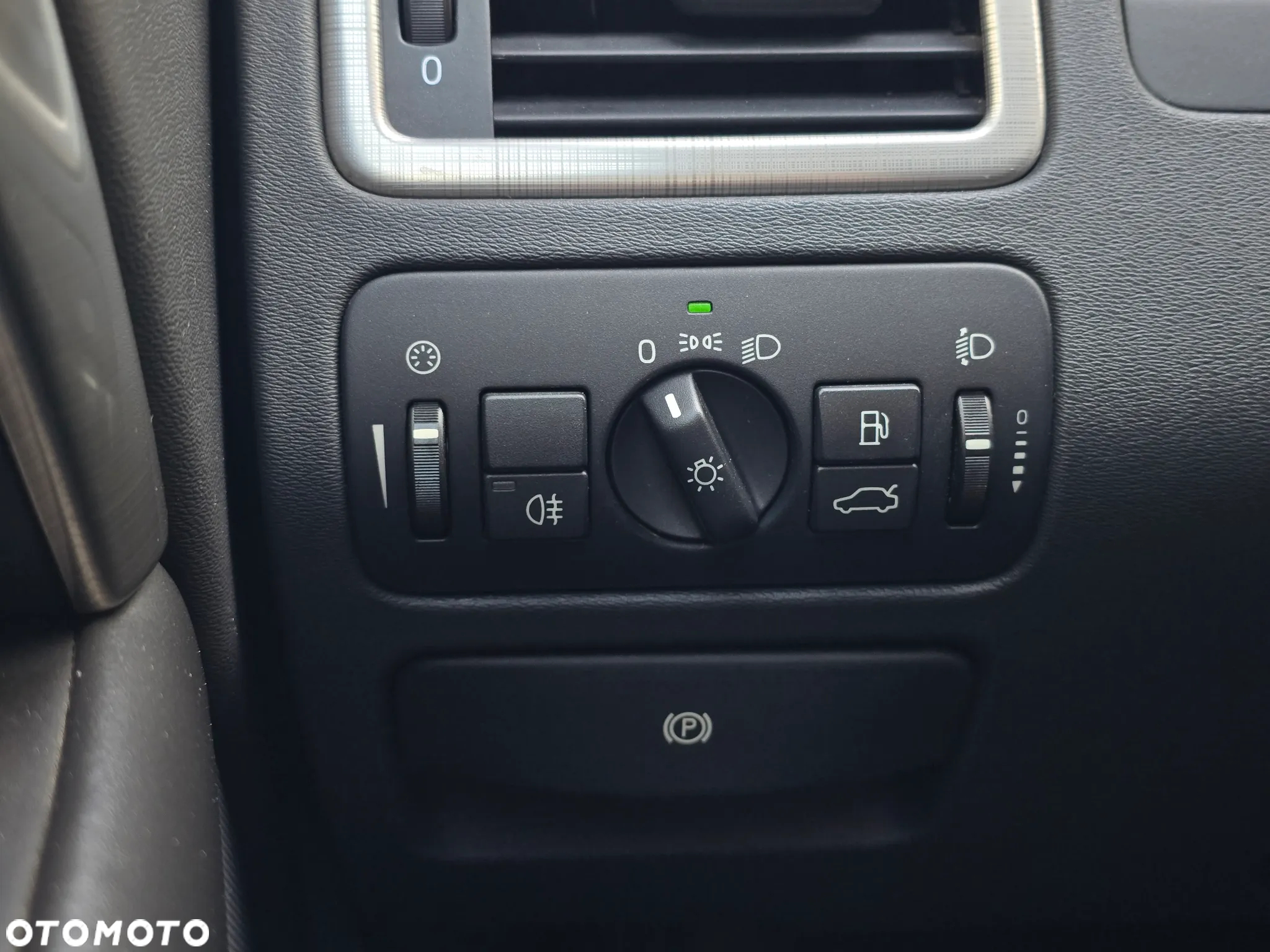 Volvo S80 2.5T Momentum - 26