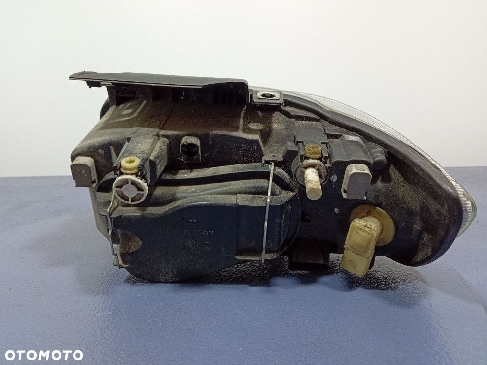 SEAT CORDOBA I IBIZA II LIFT 99-03 REFLEKTOR PRAWY LAMPA EU - 4