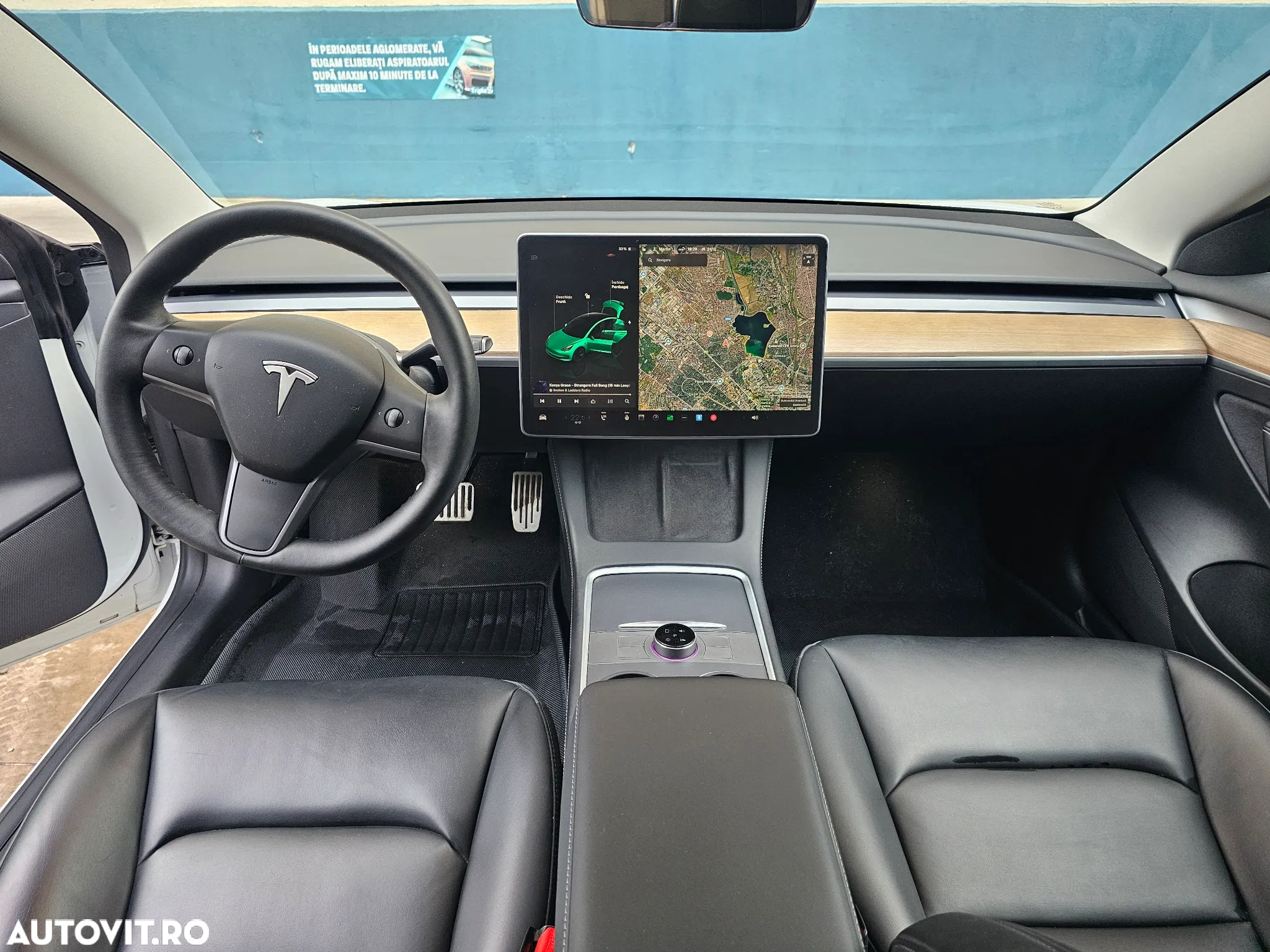 Tesla Model 3 Performance - 10
