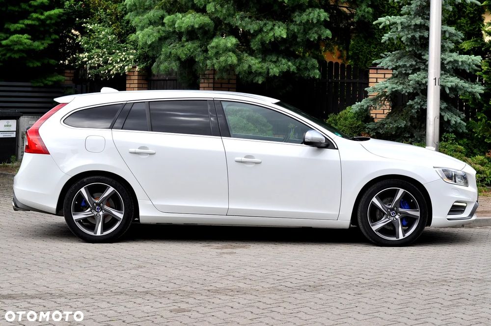 Volvo V60 T5 Geartronic Powershift RDesign - 4