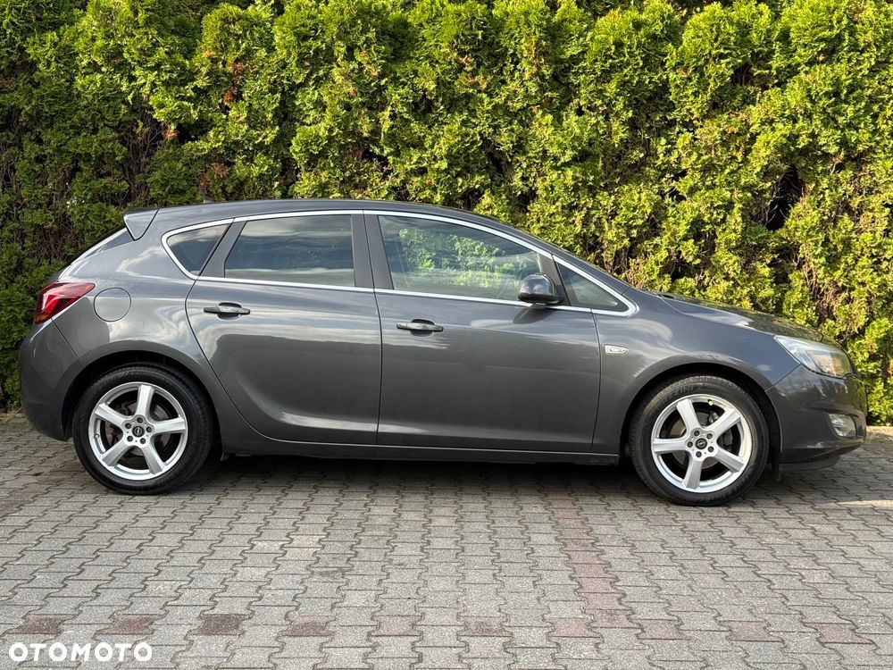 Opel Astra 1.4 Selection - 11