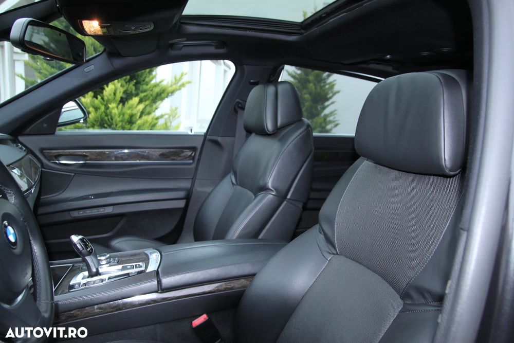 BMW Seria 7 750Li Aut. - 22