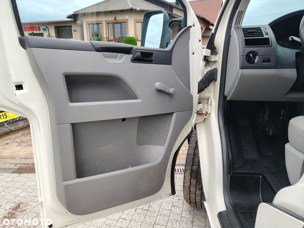 Volkswagen Transporter - 17