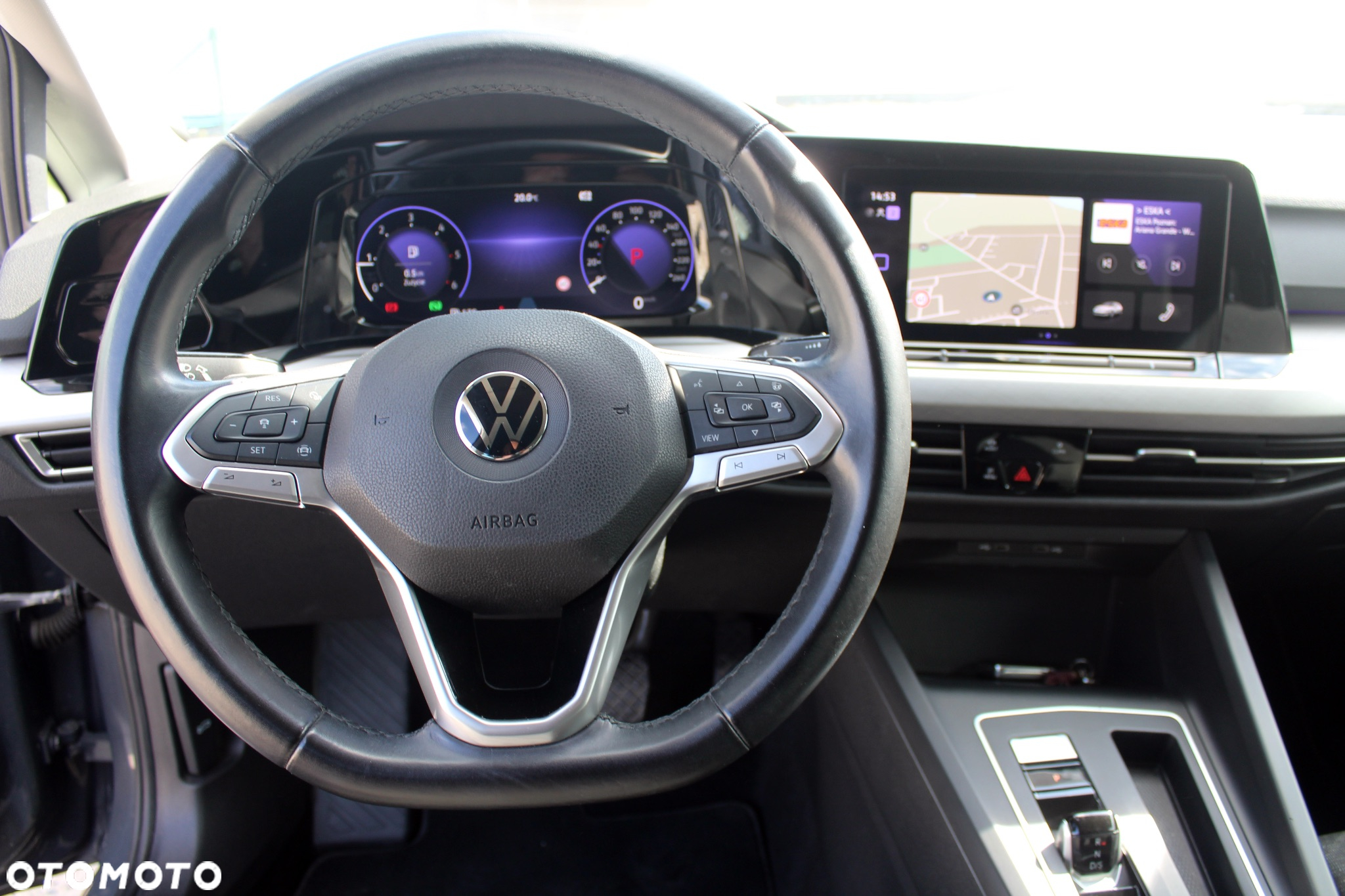 Volkswagen Golf 2.0 TDI (BlueMotion Technology) DSG Comfortline - 5