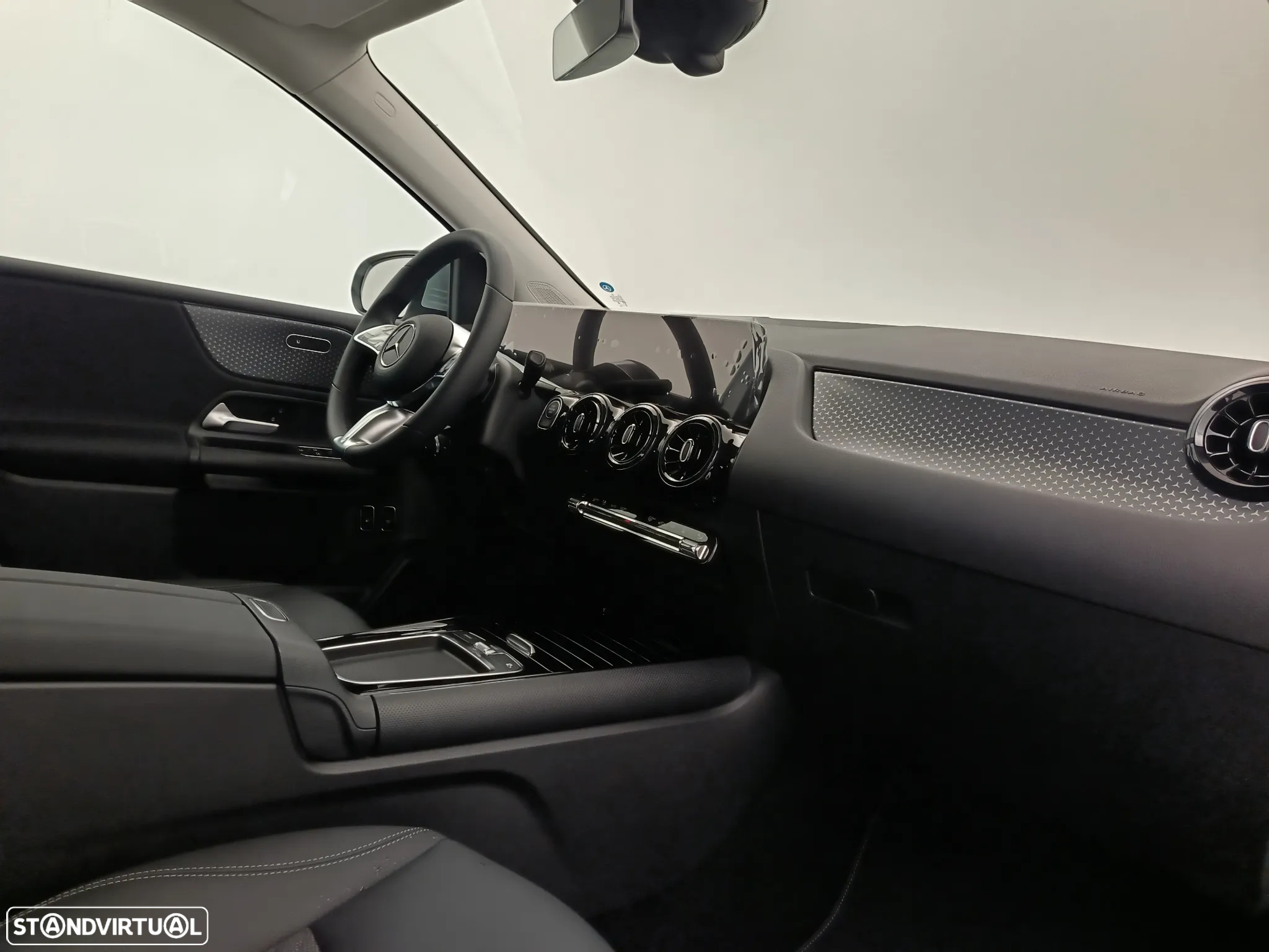 Mercedes-Benz B 250 e - 21