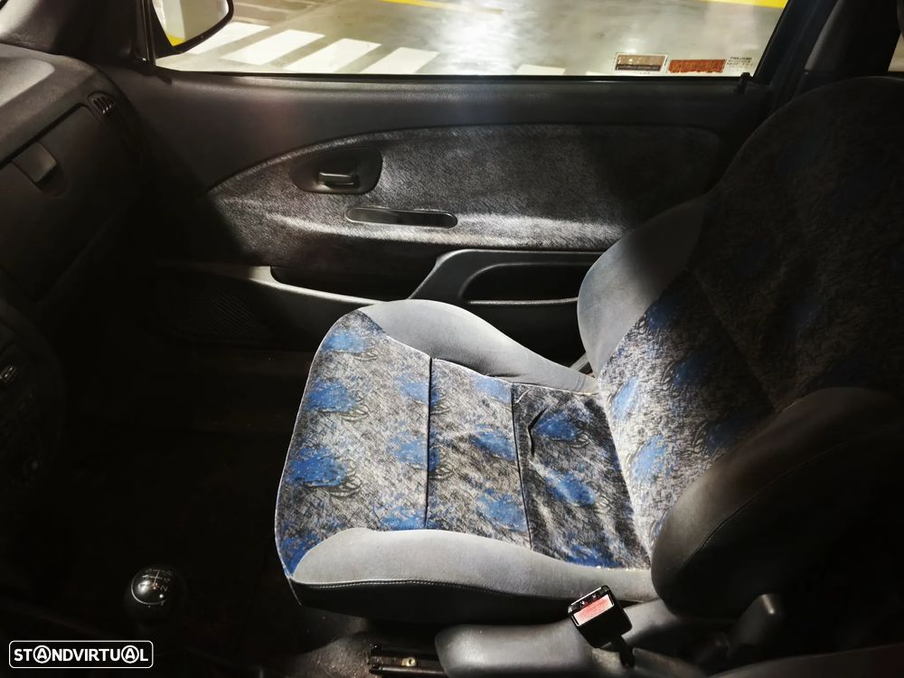 Citroën Saxo 1.1i Athena - 8