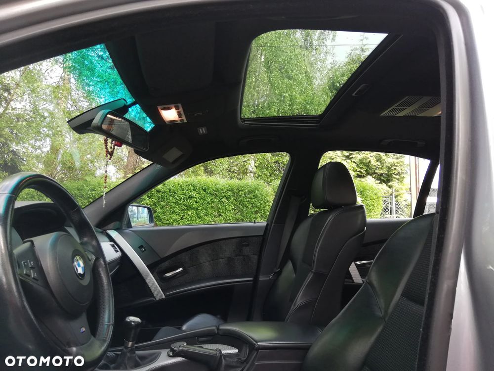 BMW Seria 5 525i - 7