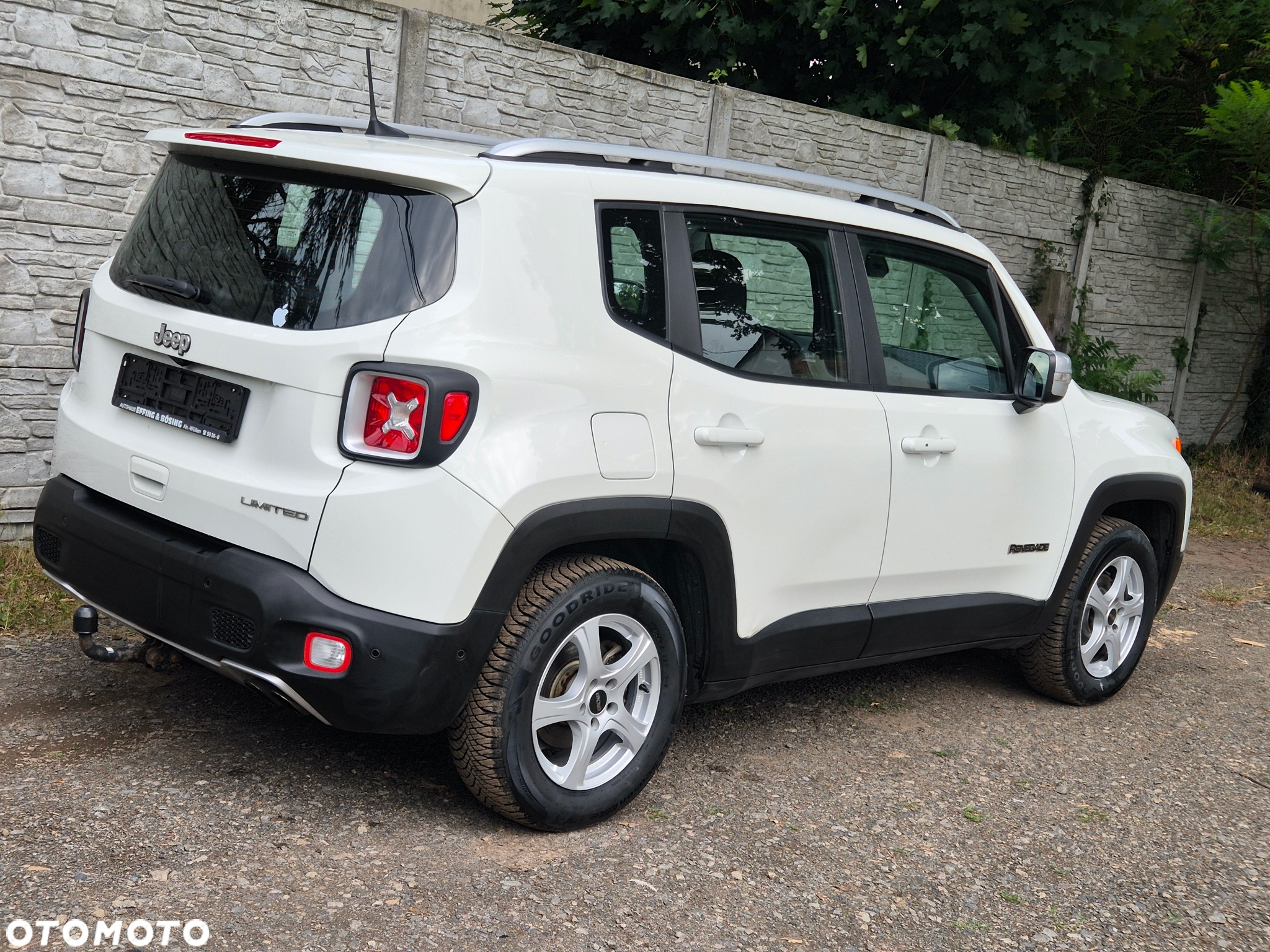 Jeep Renegade 1.4 MultiAir Limited - 8