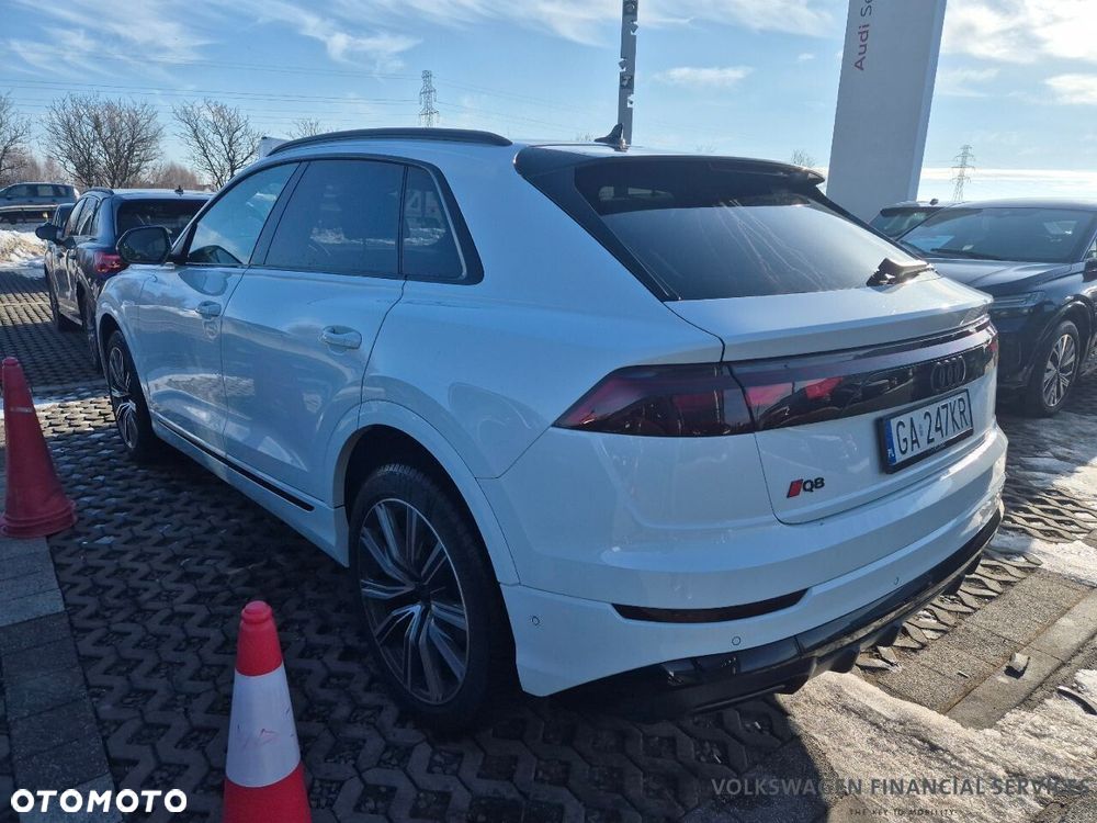 Audi Q8 - 6