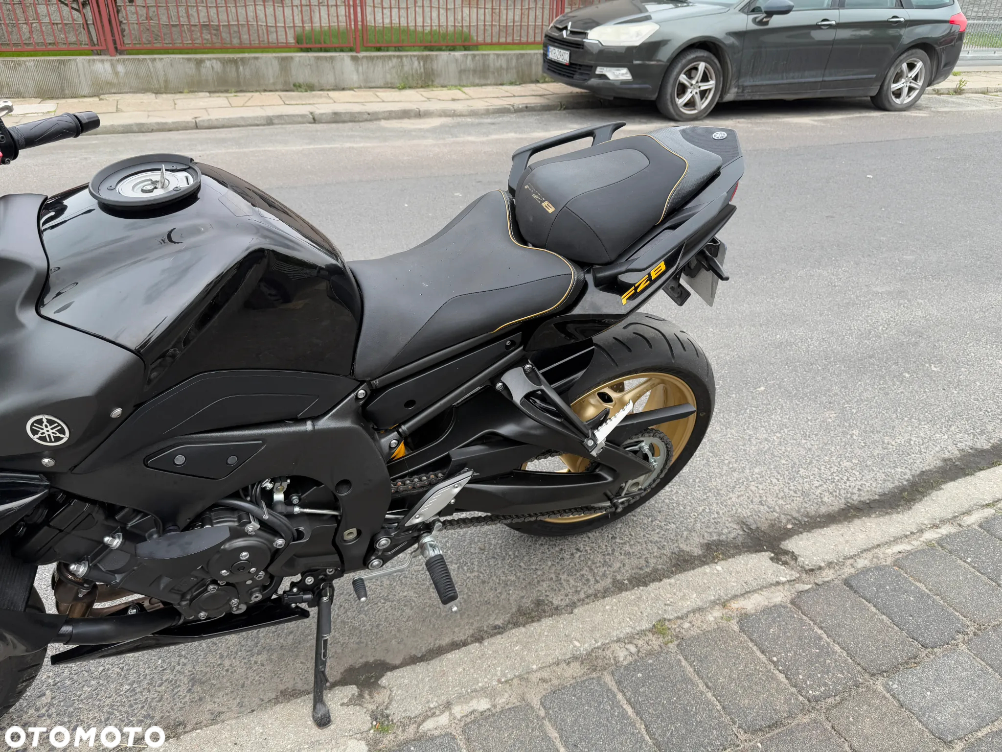 Yamaha FZ8 - 30