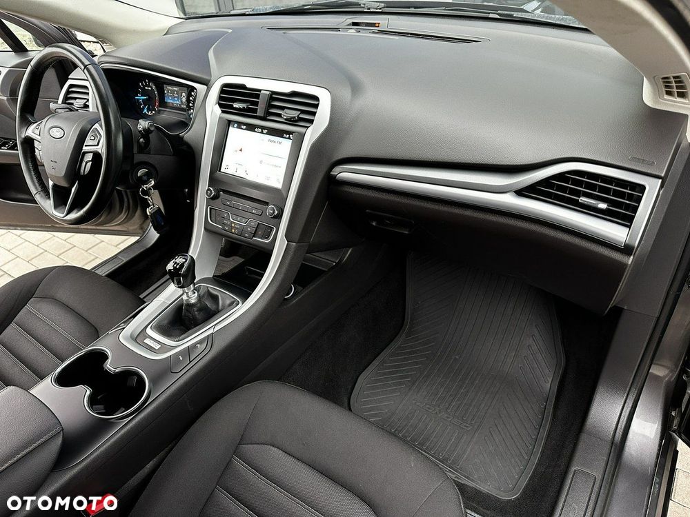 Ford Mondeo 2.0 TDCi Ambiente - 16