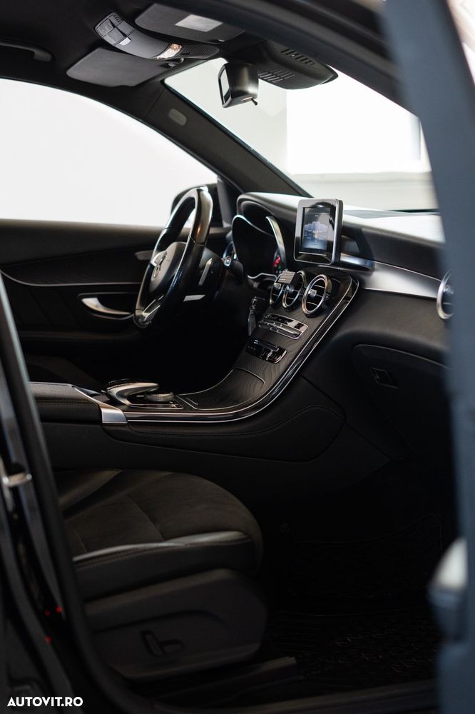Mercedes-Benz GLC 250 d 4MATIC - 15