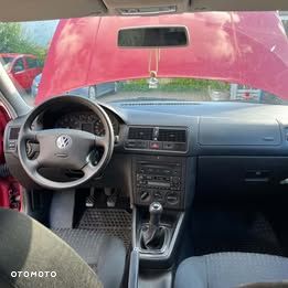 Volkswagen Golf - 18