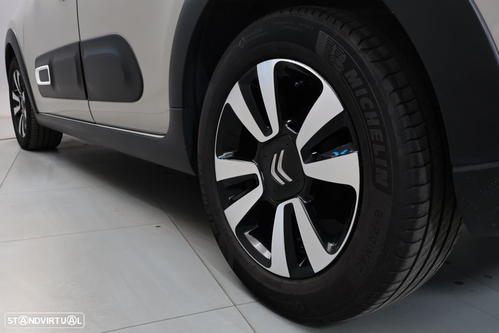 Citroën C3 1.2 PureTech Plus - 13