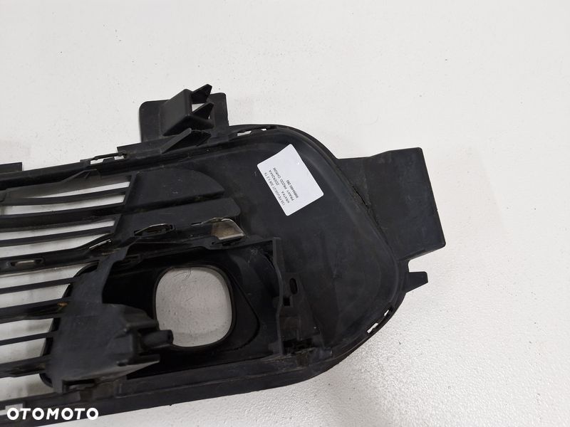 PEUGEOT 308 2 II T9 KRATKA ZDERZAKA ATRAPA CHROM PRAWY PRZÓD PRAWA 99894480 - 7