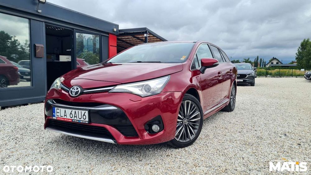 Toyota Avensis - 16