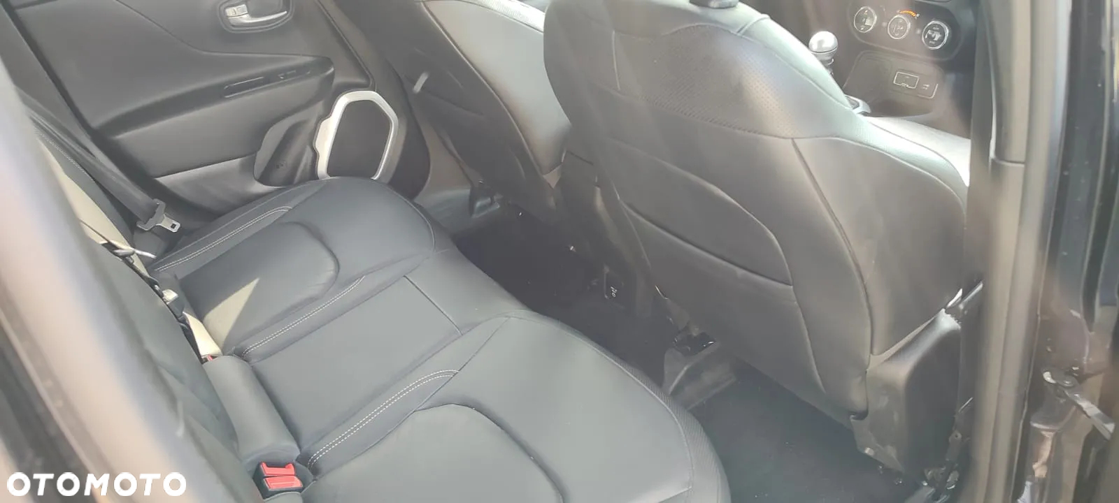 Jeep Renegade 1.4 MultiAir Limited - 18
