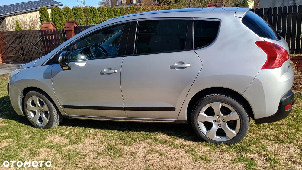 Peugeot 3008 e-HDi FAP 110 EGS6 Stop&Start Active - 3