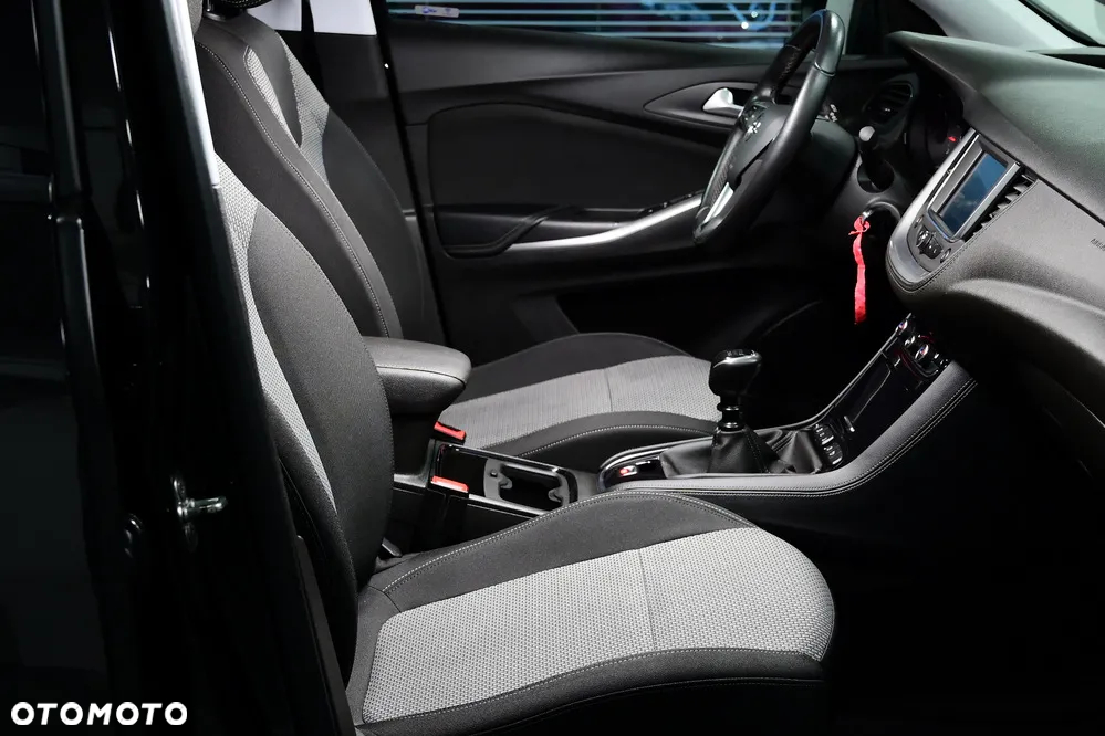 Opel Grandland X 1.2 T Innovation S&S - 22