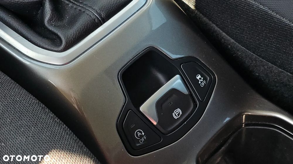 Jeep Renegade 1.0 GSE T3 Turbo Limited FWD S&S - 19