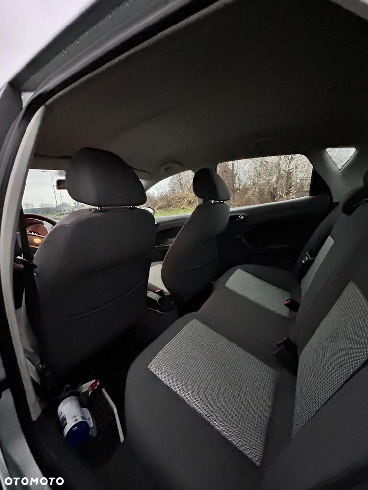 Seat Ibiza 1.4 16V Style - 19