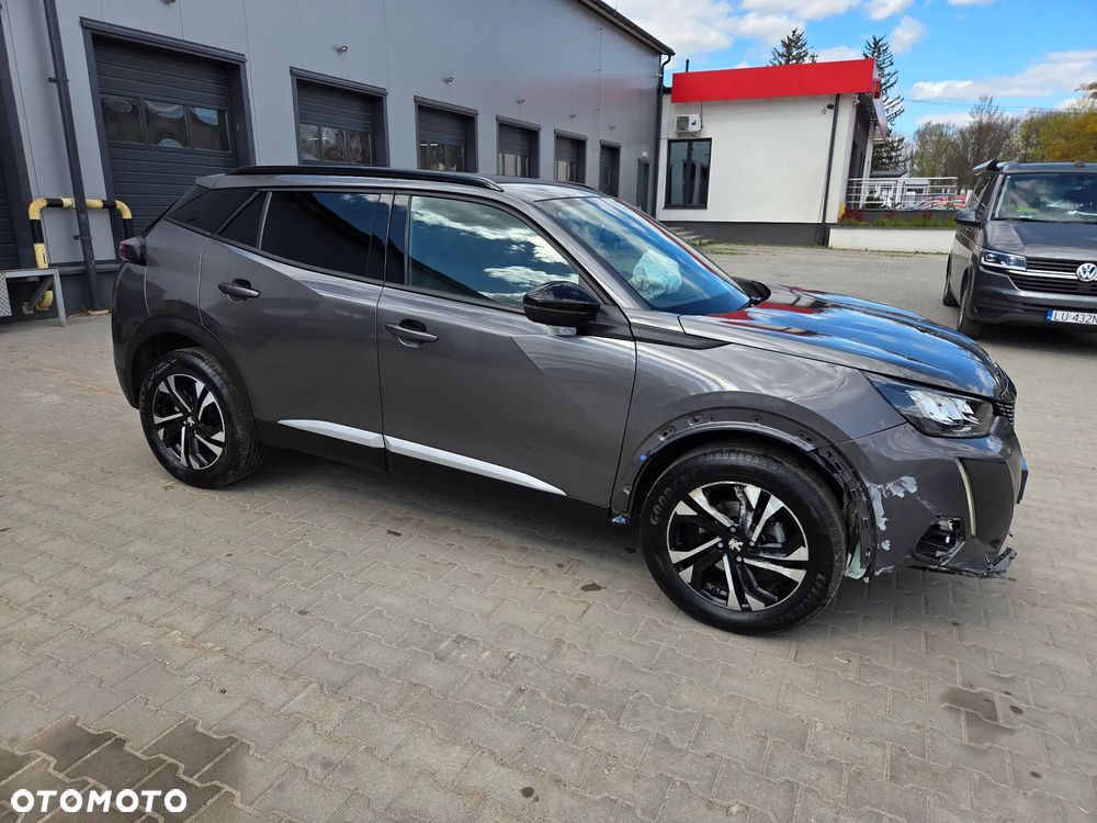 Peugeot 2008 PureTech 130 EAT8 Allure - 10