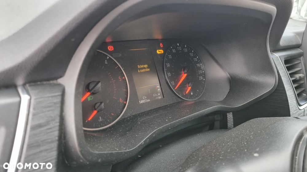 Nissan Primastar - 26