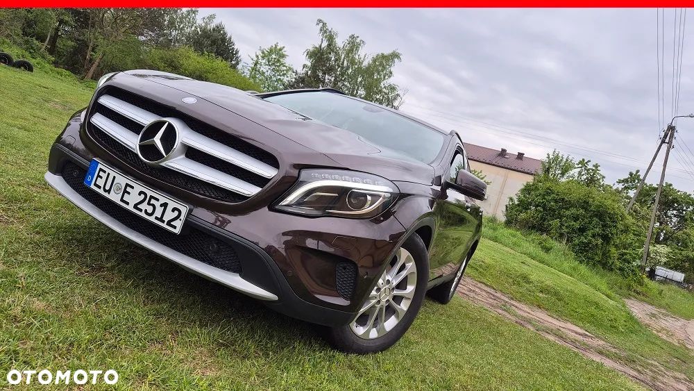 Mercedes-Benz GLA 180 (CDI) d Urban - 2