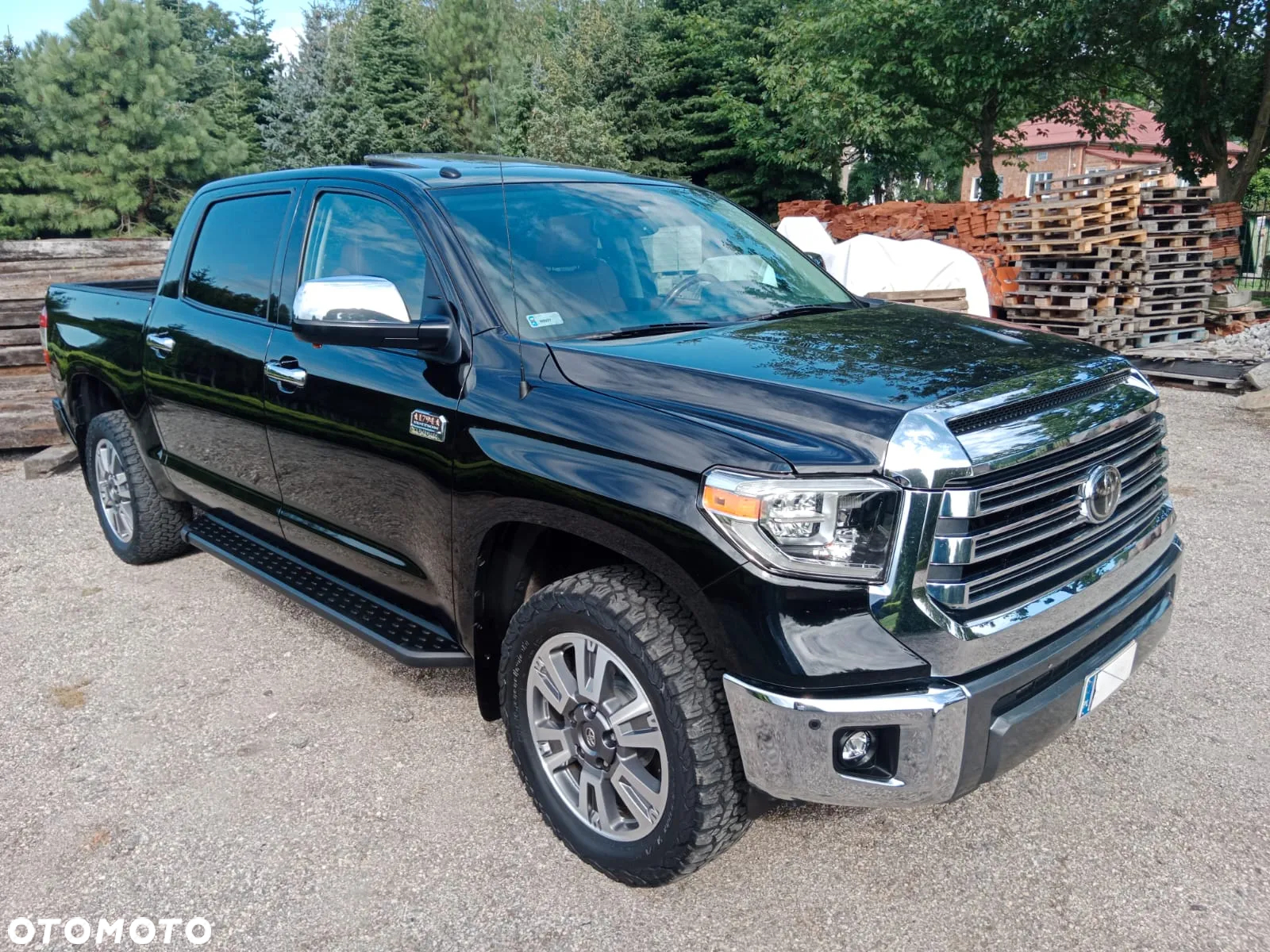 Toyota Tundra - 3