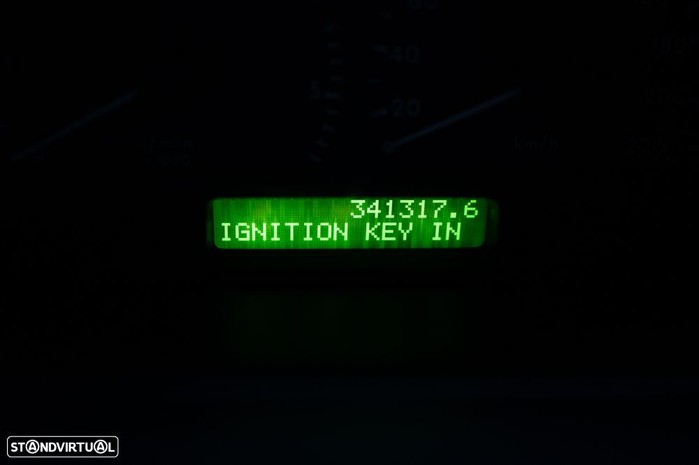 Land Rover Range Rover 2.5 DT - 32