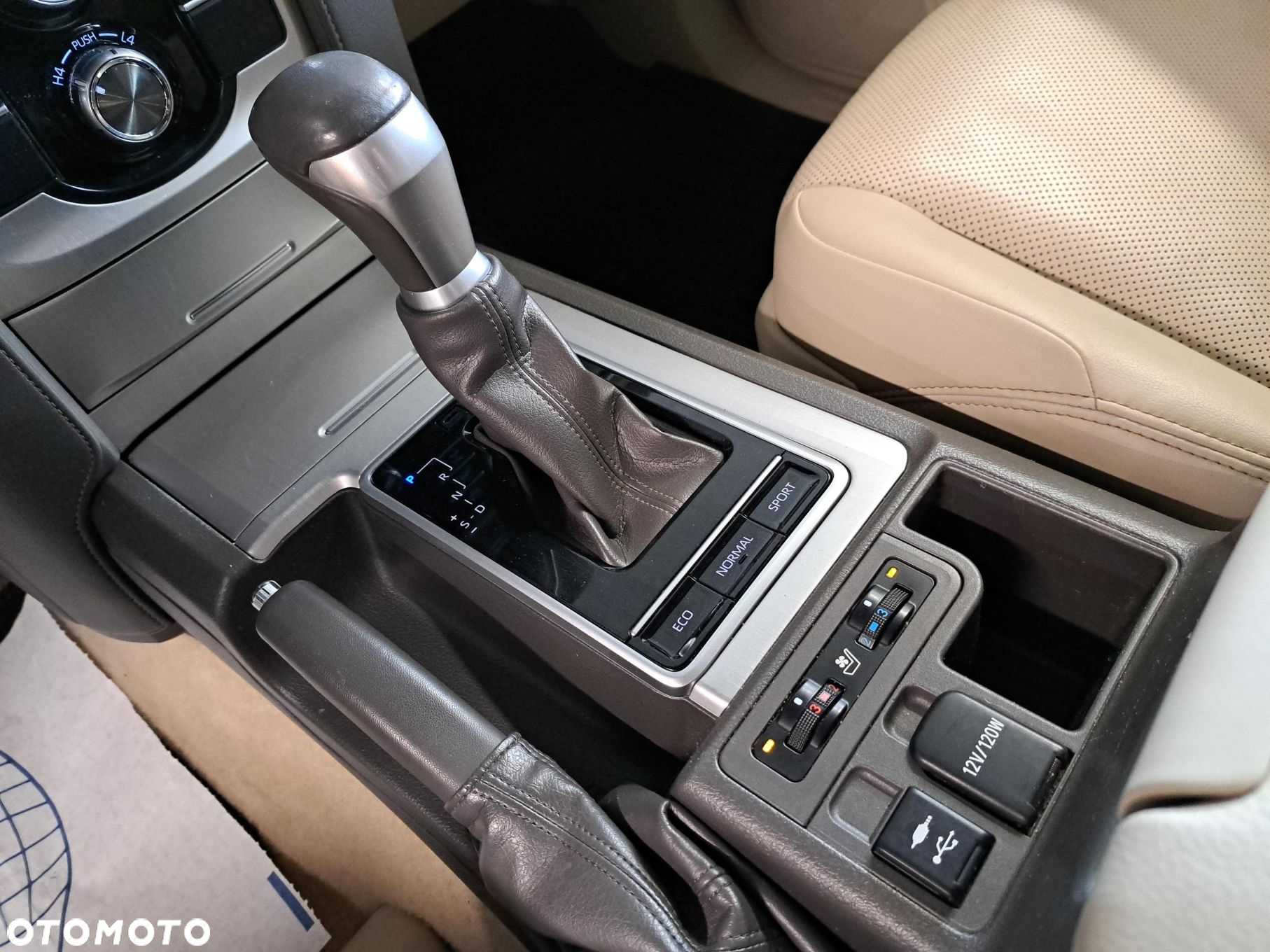 Toyota Land Cruiser LC 2.8 D-4D Invincible - 25