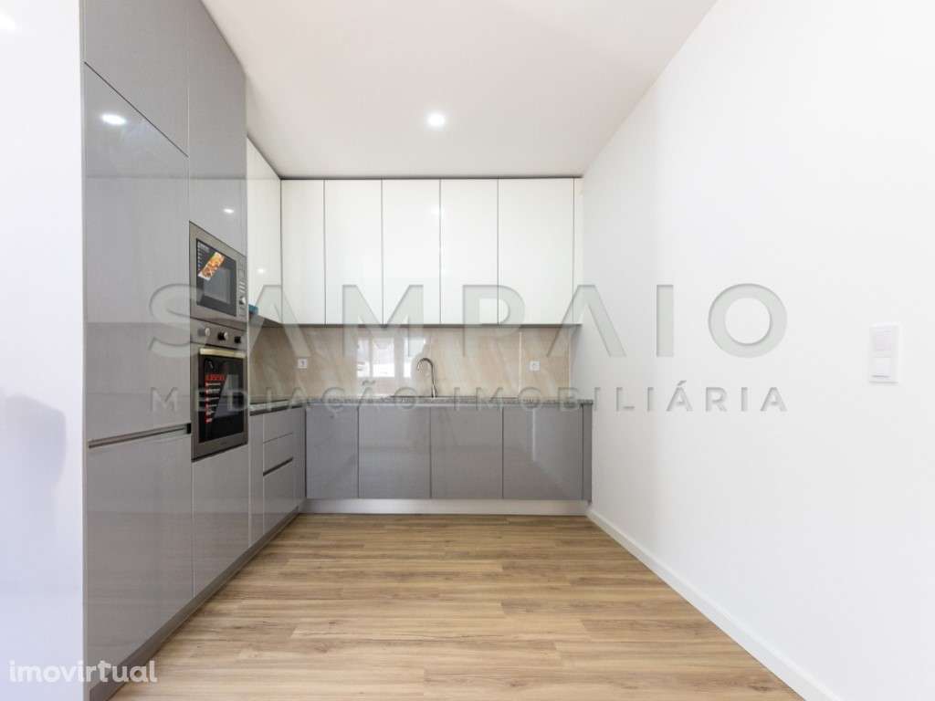 Moradia T1 - Centro de Rio Tinto - Renovada! - Grande imagem: 3/21