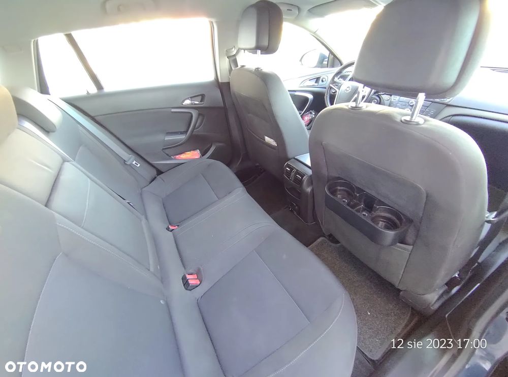 Opel Insignia - 10
