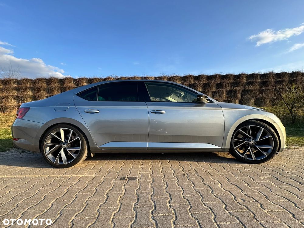 Skoda Superb 2.0 TSI 4x4 Ambition DSG - 28