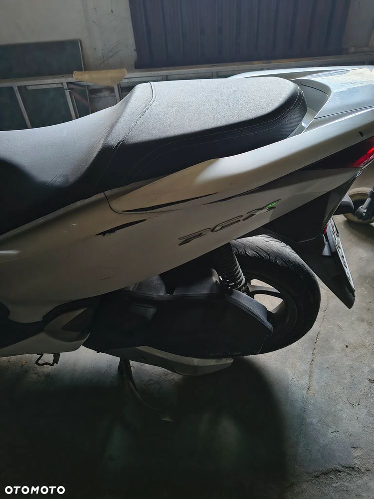 Honda PCX - 4