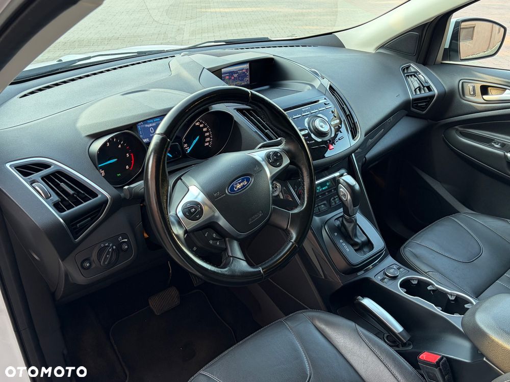 Ford Kuga 2.0 TDCi 4x4 ST-Line - 16