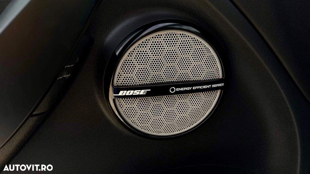 Renault Megane ENERGY dCi 110 Start & Stop Bose Edition - 12