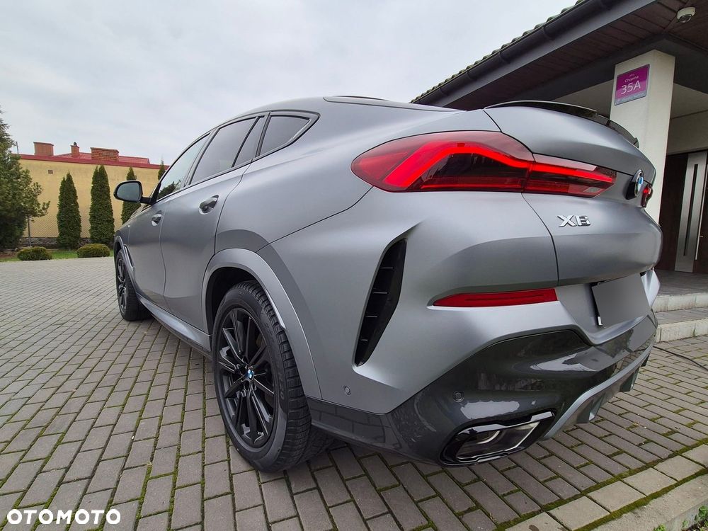 BMW X6 xDrive40i mHEV sport - 11