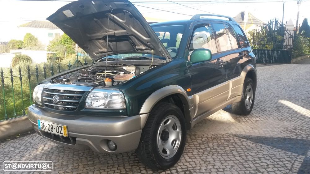 Suzuki Grand Vitara Metal Top 2.0 HDi - 4