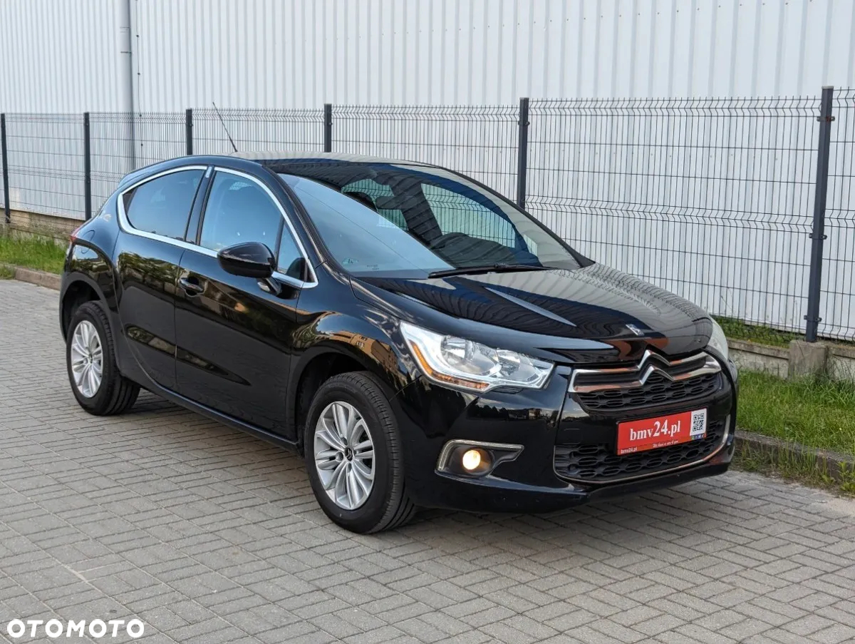 Citroën DS4 VTi 120 Urban Show - 2