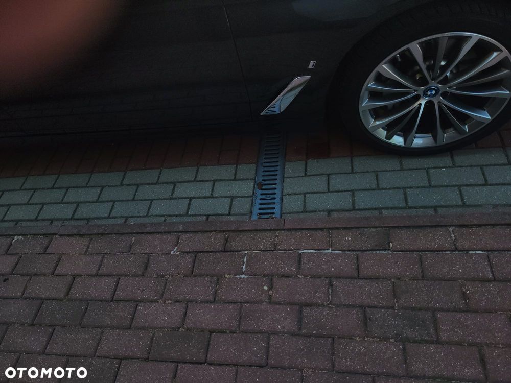 BMW Seria 5 530e iPerformance Luxury Line - 22