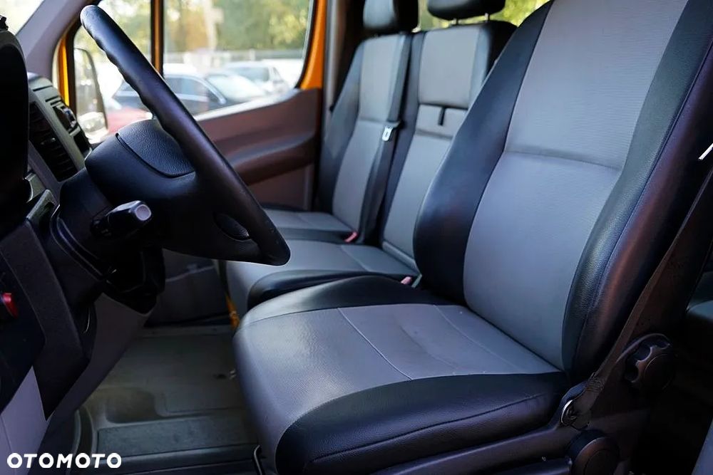 Volkswagen Crafter - 19