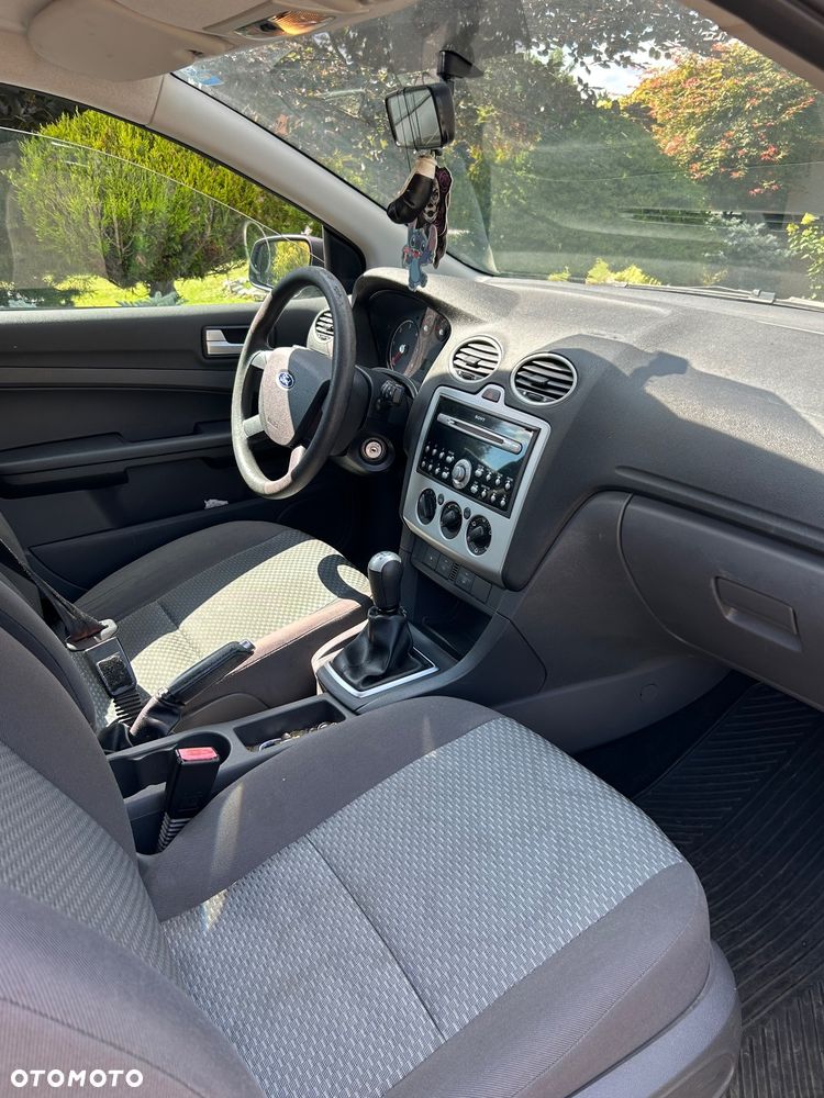 Ford Focus - 9